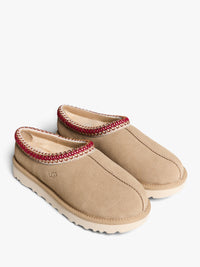 UGG - Tasman II Slippers in Sand and Dark Cherry