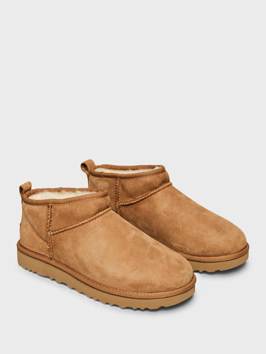 UGG - Classic Ultra Mini Boots in Chestnut