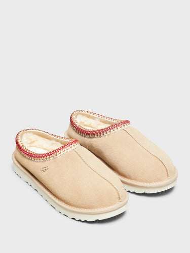 UGG - Tasman Slippers in Sand