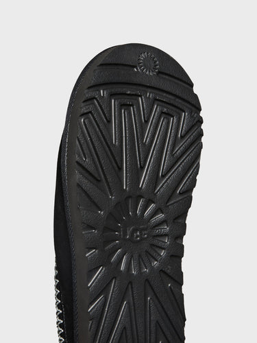 UGG - Tasman Slippers in Black