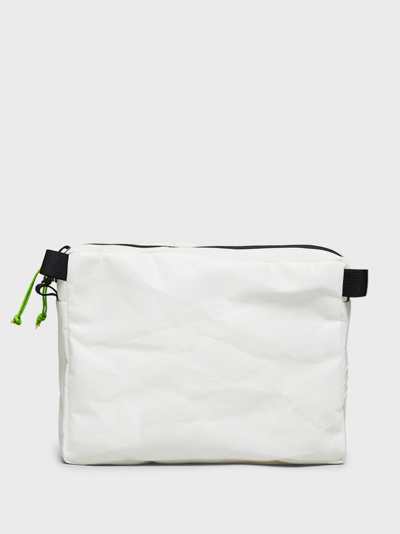 Pouch in White