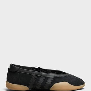 Adidas - Taekwondo Mei Ballet Shoes in Core Black, Footwear White and Gum