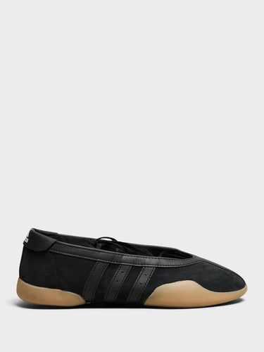 Taekwondo Mei Ballet Shoes in Core Black, Footwear White and Gum
