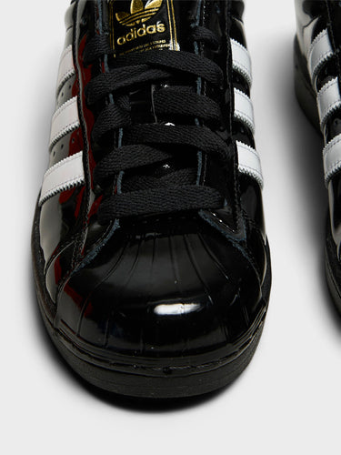Adidas - Superstar II W Sneakers in Cloud White, Core Black and Gold Metallic