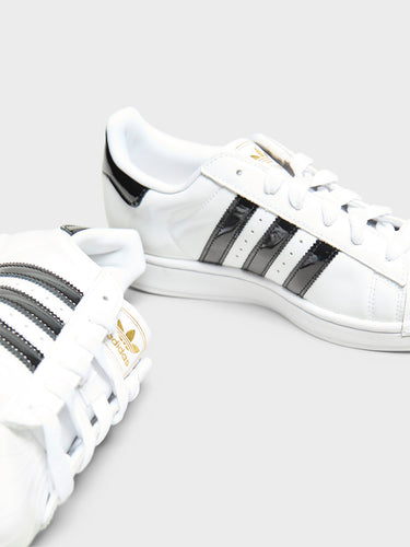Adidas - Superstar II W Sneakers in Cloud White, Core Black and Gold Metallic