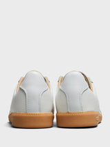 Adidas - BW Army Lux Sneakers in Cloud White, Cloud White and Gum