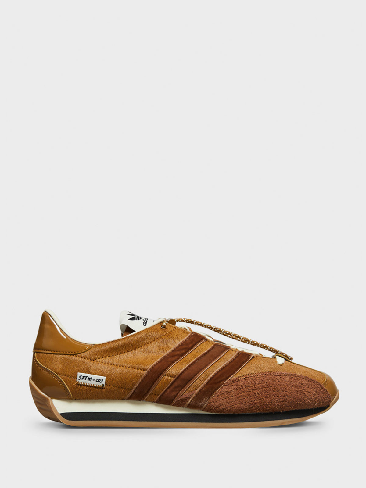 Adidas - Country OG SFTM Sneakers in Bronze Strata, Wild Brown and Cream White