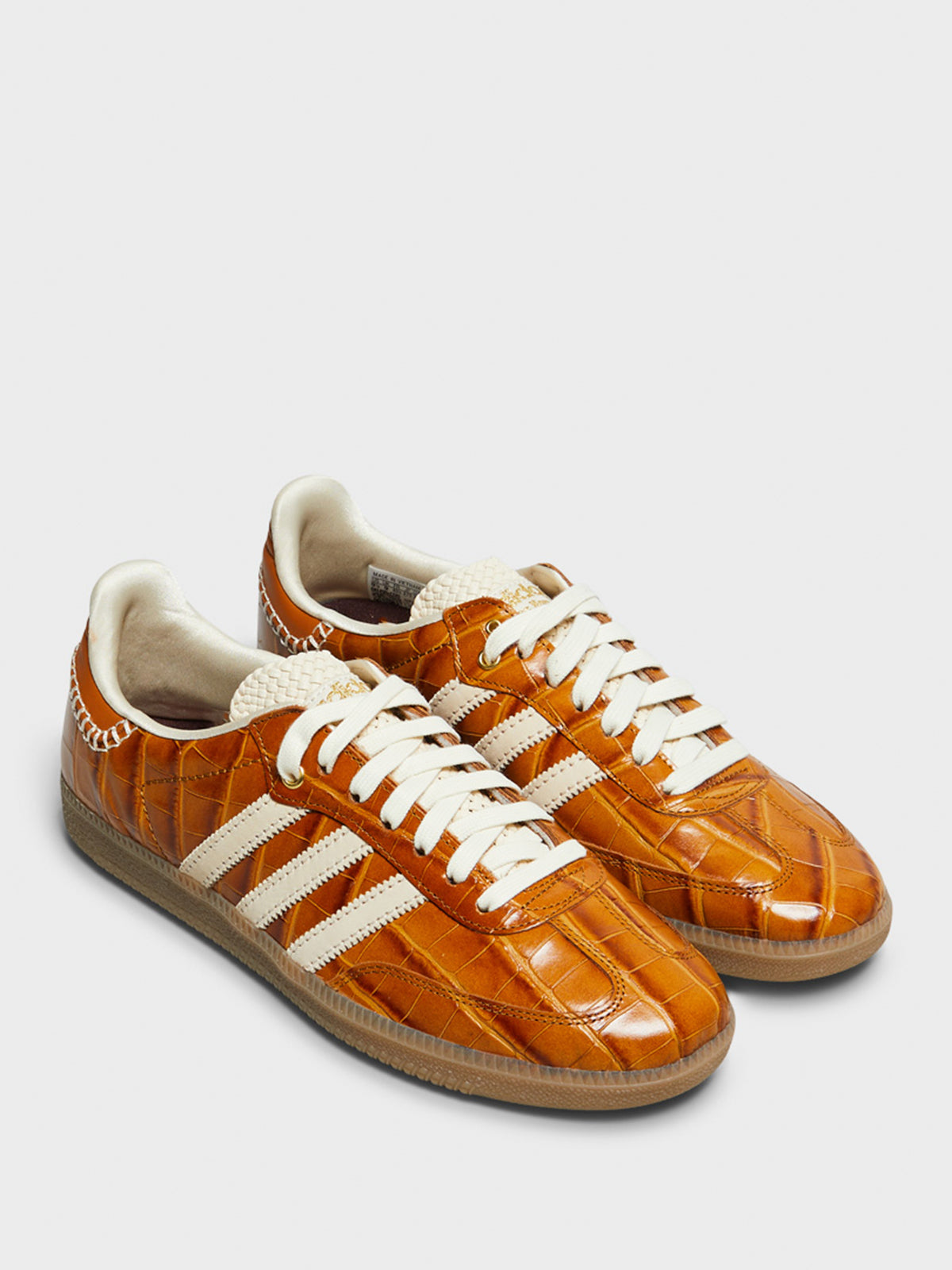 Adidas - Wales Bonner Samba Sneakers in Wonder White and Night Brown