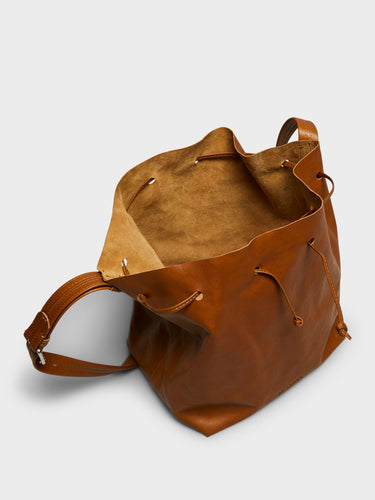 AF Agger - Leather Bucket Bag in Cognac