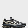 Asics - US6-S Gel-Kinetic Fluent Sneakers in Black and Vanilla
