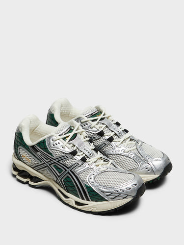 Asics - Gel-Nimbus 10.1 Sneakers in Cream and Grove