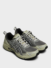 Asics - Gel-Ventx in Clay Grey and Dried Leaf Green