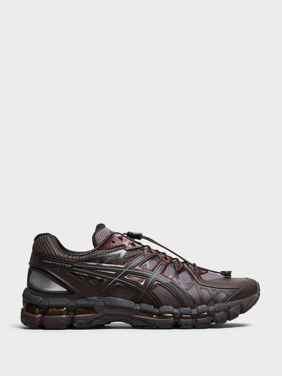 Asics - ASICS SportStyle x Unaffected GEL-Kayano 20 Sneakers in Dark Cherry and Black