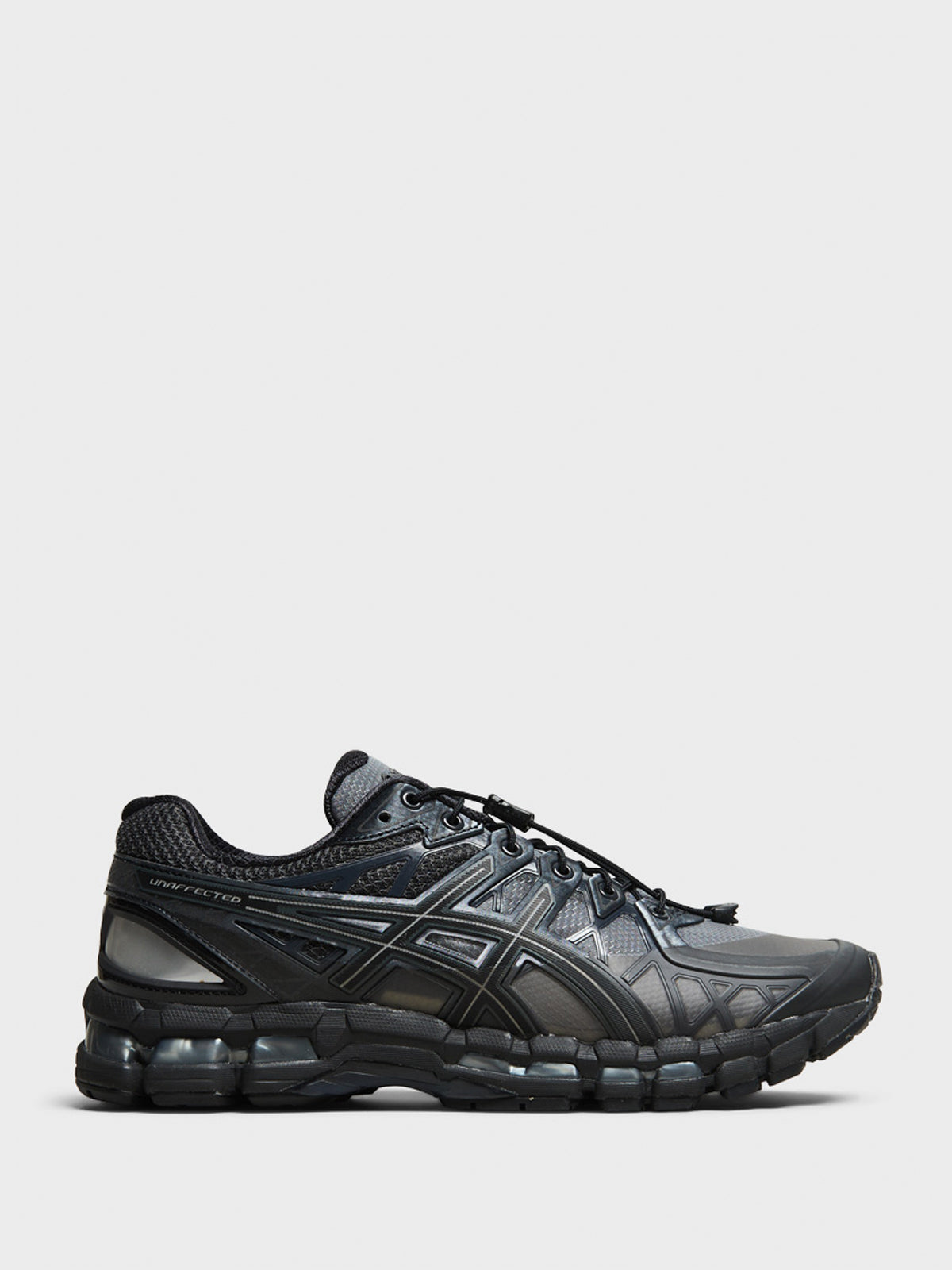 Asics - ASICS SportStyle x Unaffected Gel-Kayano 20 Sneakers in Obsidian Grey and Black