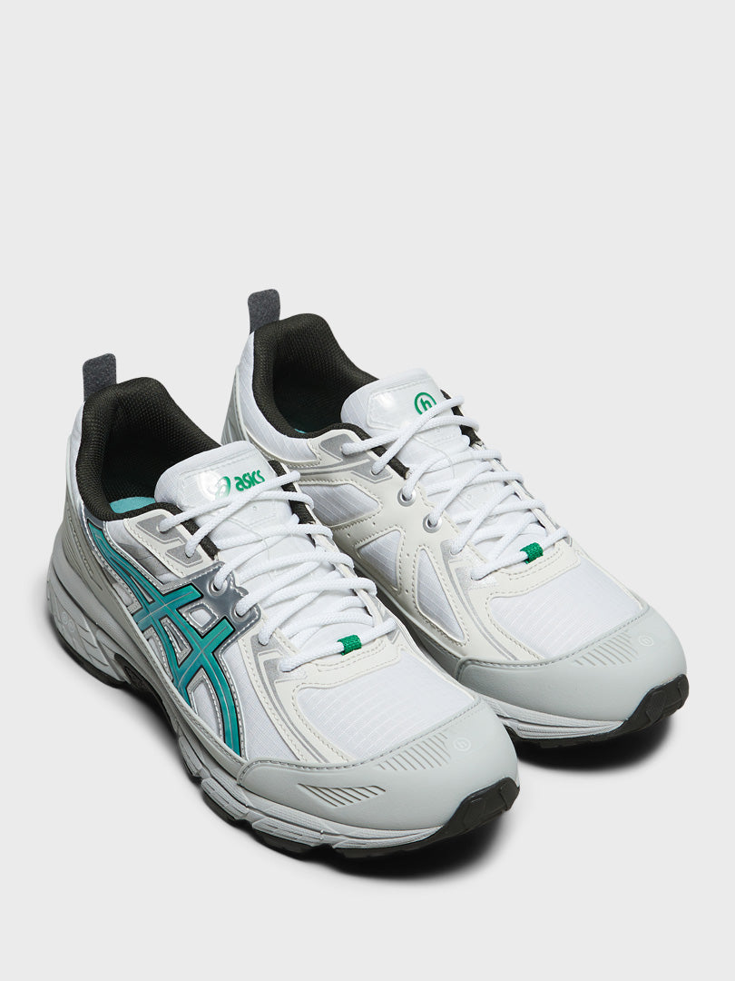 Asics - Asics x Hidden NY Gel-Venture 6 Shield Sneakers in White and Wasabi