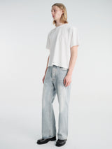 Calm. - Straight Cut Jeans in Light Wash Blue