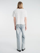 Calm. - Straight Cut Jeans in Light Wash Blue