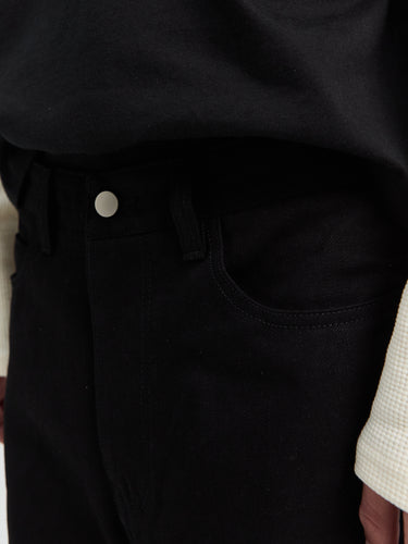 Calm. - Black Raw Selvedge Jeans in Black