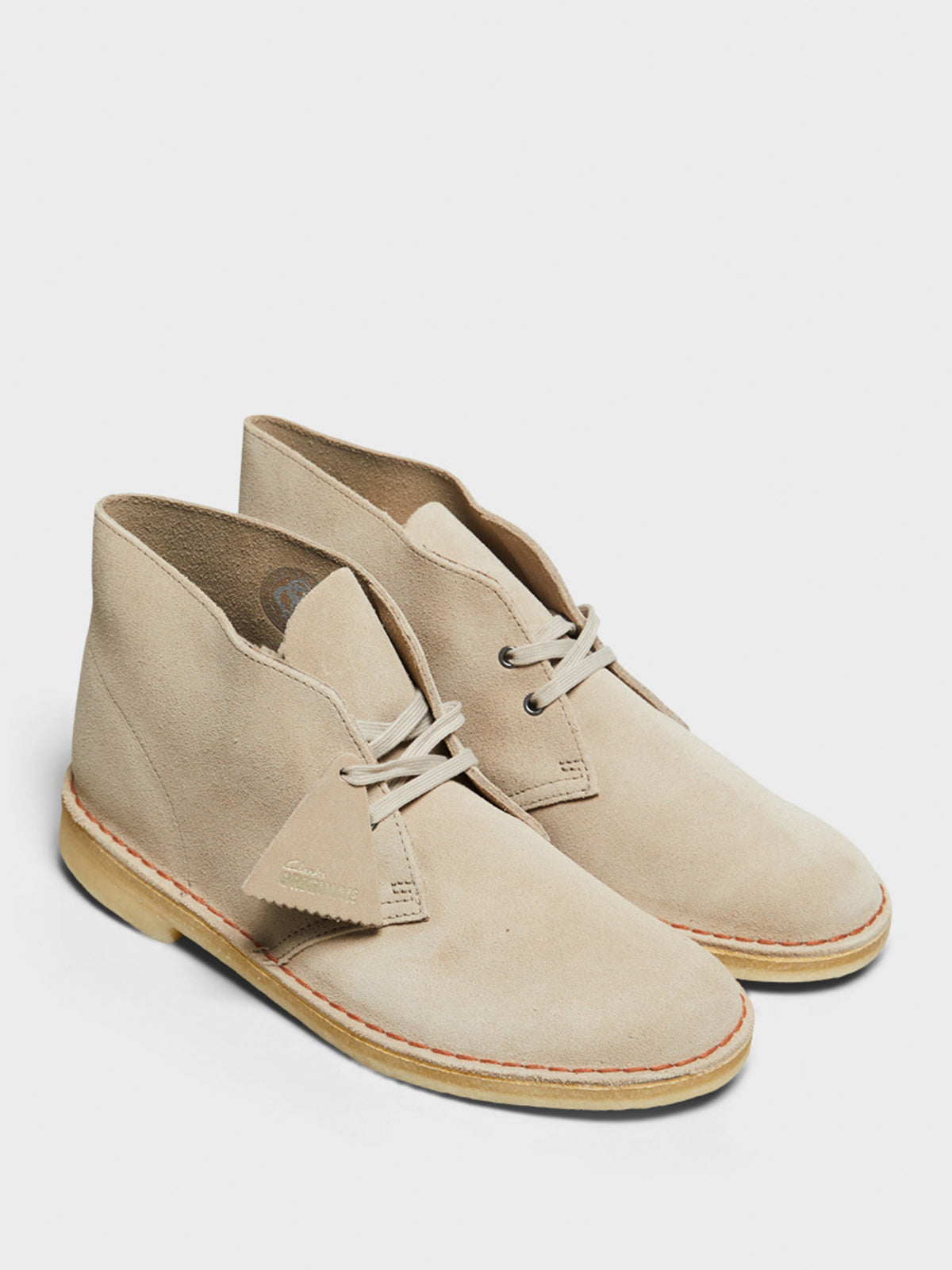 Clarks - Desert Boots in Sand Suede