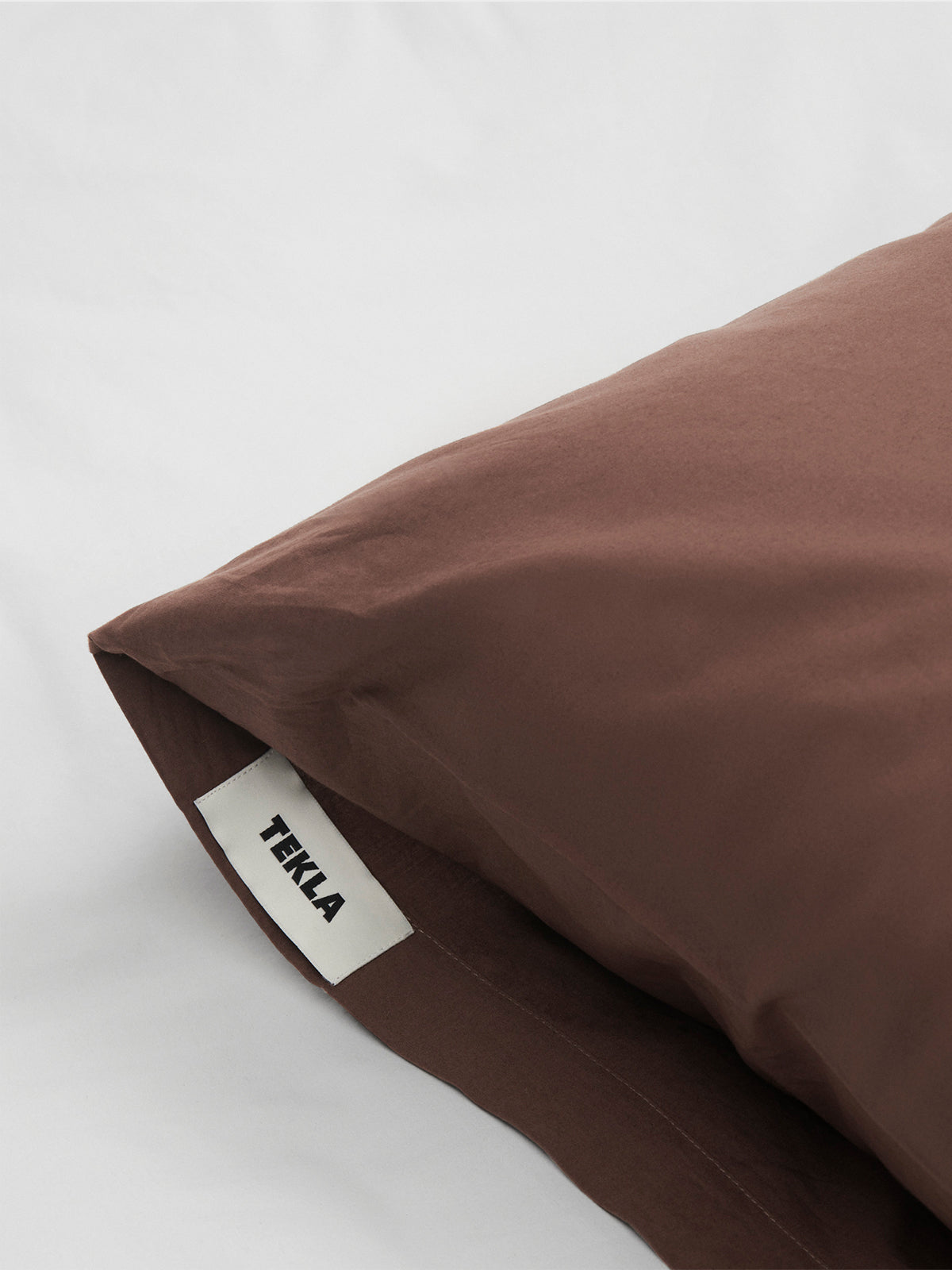 Percale Pillow Sham in Cocoa Brown