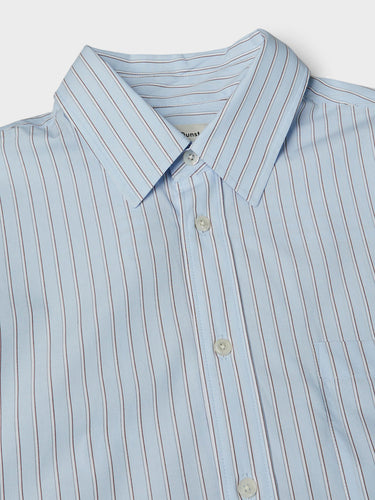 Dunst - Unisex Oversized Striped Shirt in Sky Blue Stripe