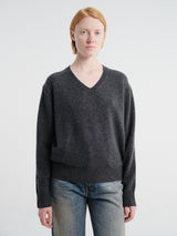 Dunst - Unisex Cashmere V-Neck Sweater in Charcoal Grey