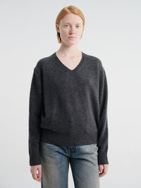 Dunst - Unisex Cashmere V-Neck Sweater in Charcoal Grey