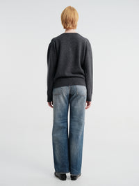 Dunst - Unisex Cashmere V-Neck Sweater in Charcoal Grey