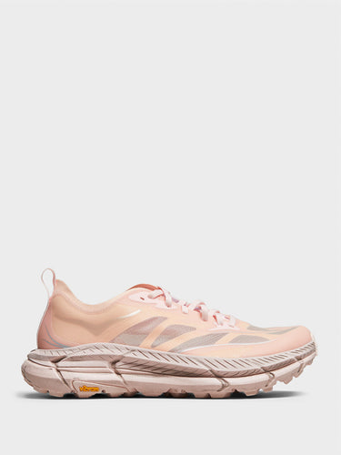 Hoka One One - U Mafate Speed 4 Lite Sneakers in Rose Tea and Rose Latte