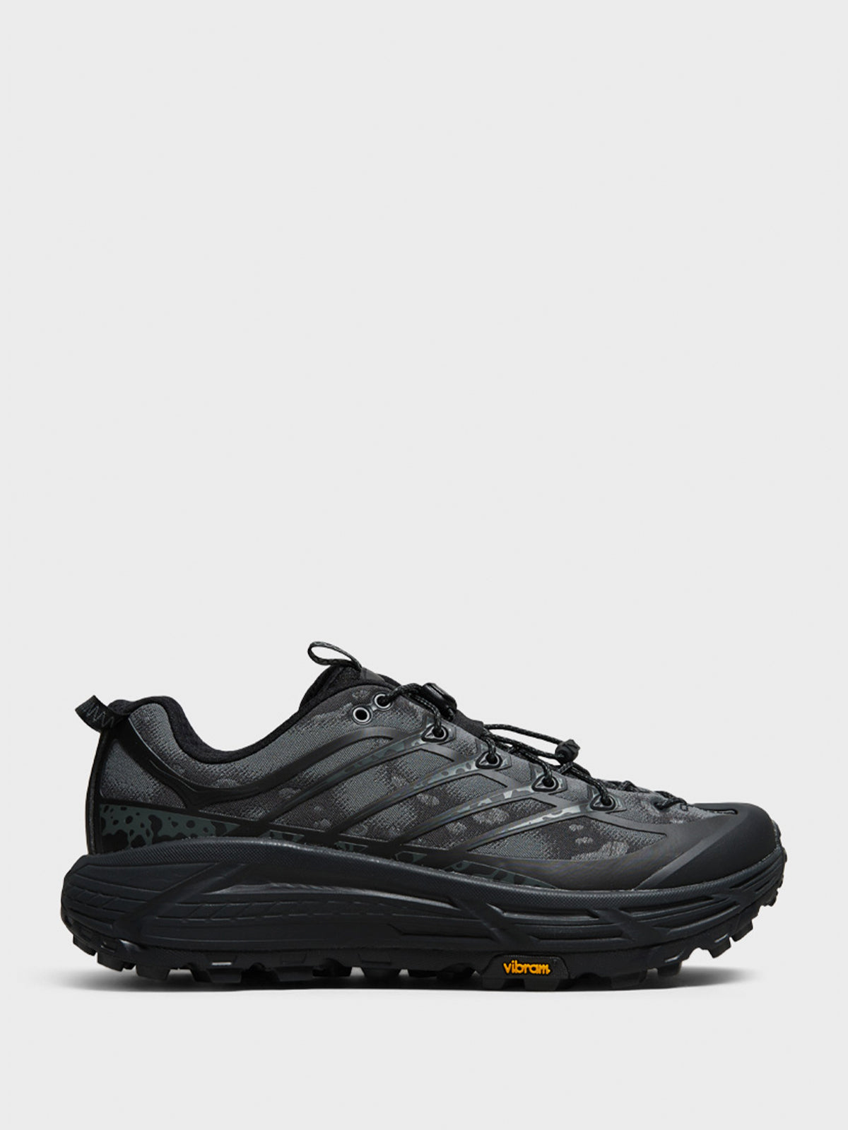 Hoka One One - Mafate Three2 TS Sneakers in Black and Carbon Black