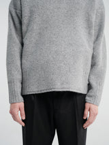 Horses - Tweed V-Neck Pullover in Cloudy