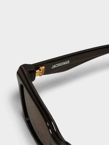 Jacquemus Eyewear - Carre Sunglasses in Metallic Brown, Gold and Brown