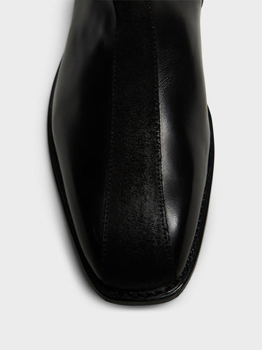 Pedestrian Boots in Black