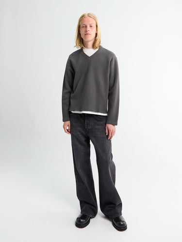 Lady White Co. - Cropped V-Neck Sweater in Pewter