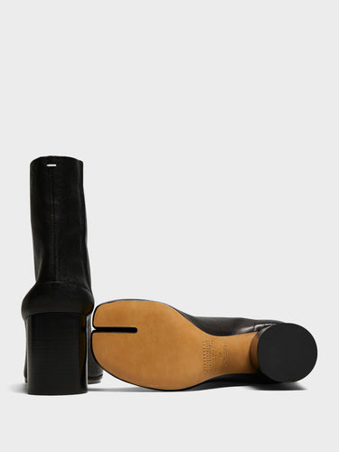 Maison Margiela - Tabi Ankle Boots in Black
