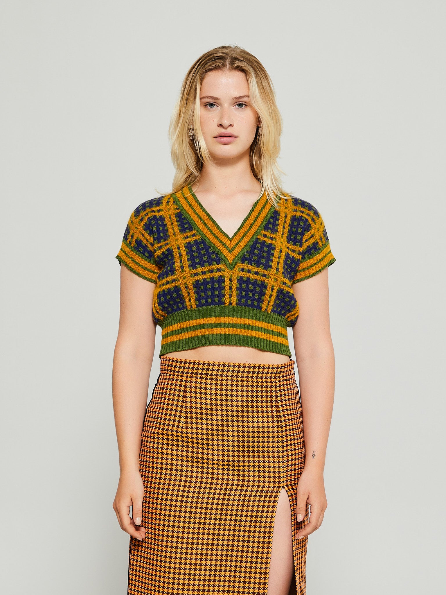 Marni - Sleeveless Jumper With '50s Check in Green and Brown