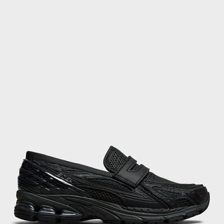 New Balance - 1906 Loafers in Black