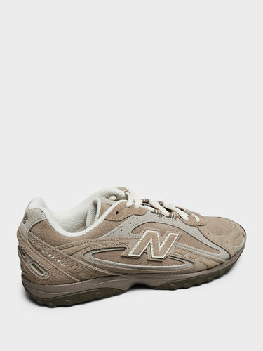 New Balance - 204L Sneakers in Mushroom