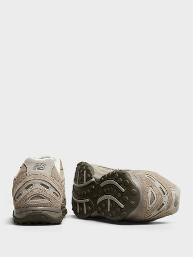 New Balance - 204L Sneakers in Mushroom