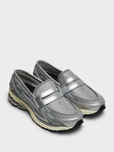 New Balance - 1906LAE Loafers in Silver