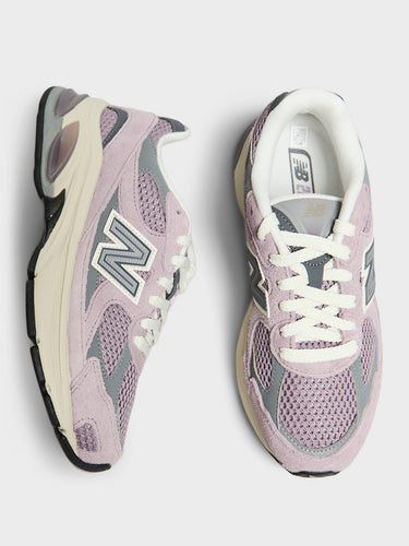 New Balance - 2010 Sneakers in Ice Wine