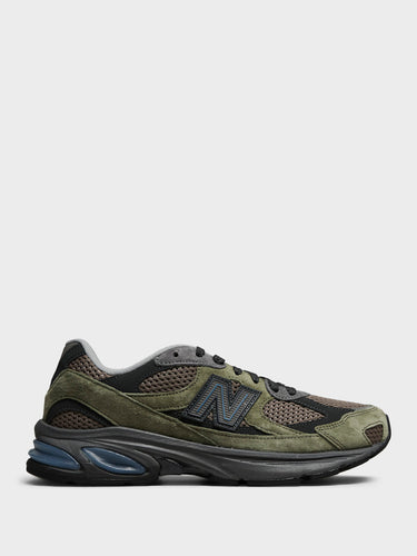 New Balance - U2010ETN Sneakers in Dark Olivine
