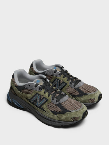 New Balance - U2010ETN Sneakers in Dark Olivine