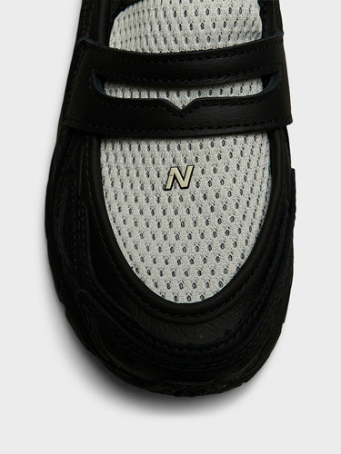 New Balance - 1906 Loafers in Black and Angora