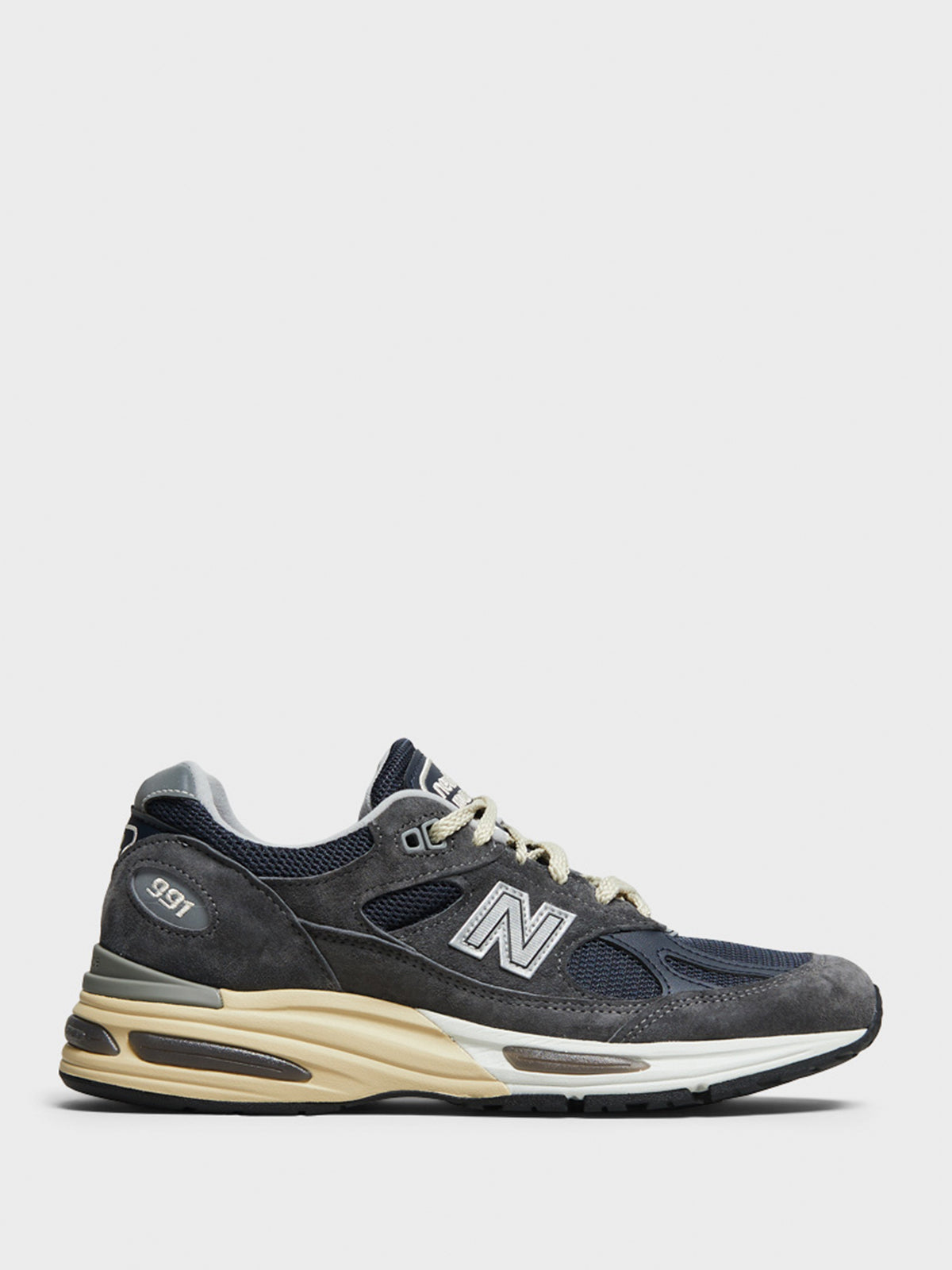 New Balance - U991GG2 Sneakers in Dark Gull Grey and Midnight Navy