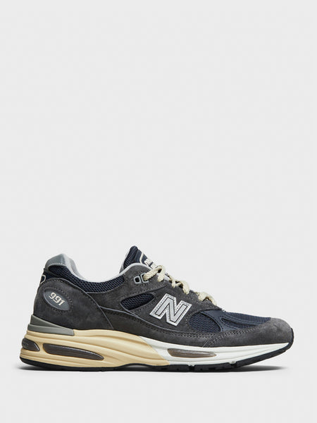 New Balance - U991GG2 Sneakers in Dark Gull Grey and