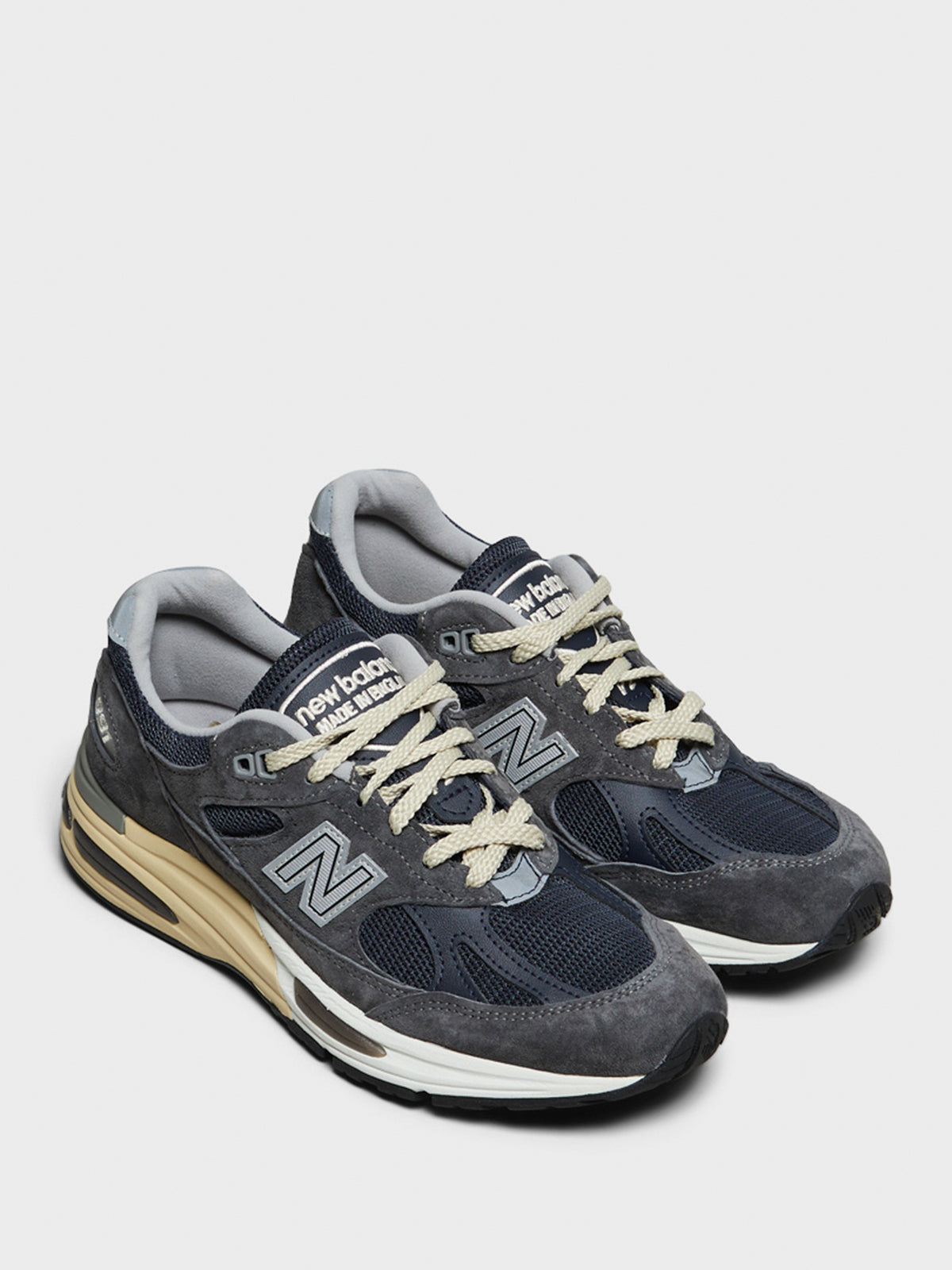 New Balance - U991GG2 Sneakers in Dark Gull Grey and Midnight Navy