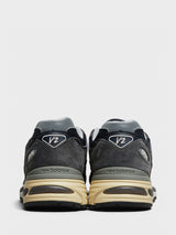 New Balance - U991GG2 Sneakers in Dark Gull Grey and Midnight Navy