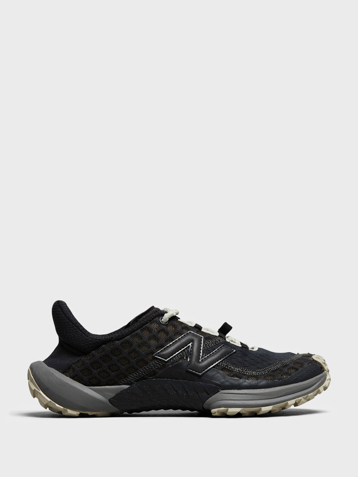 New Balance - Minimus M10 Sneakers in Black