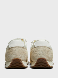 New Balance - 471 Sneakers in Timberwolf, Angora and Dusk Shower